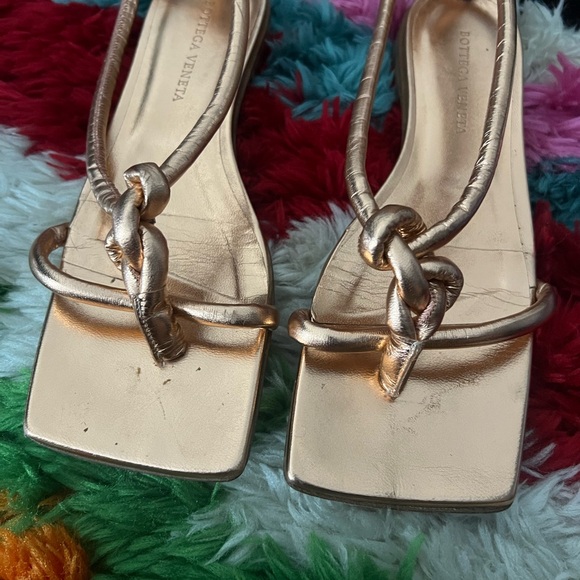 Bottega Veneta Knot Rose Gold Lace Up Sandal - Picture 4 of 7